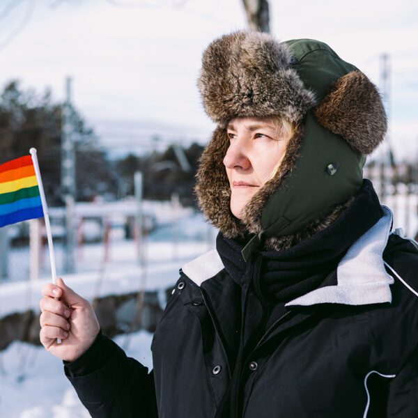 Kifkif acoge a activistas LGTBI de Rusia que han huído del país debido a la situación de riesgo extremo para el colectivo