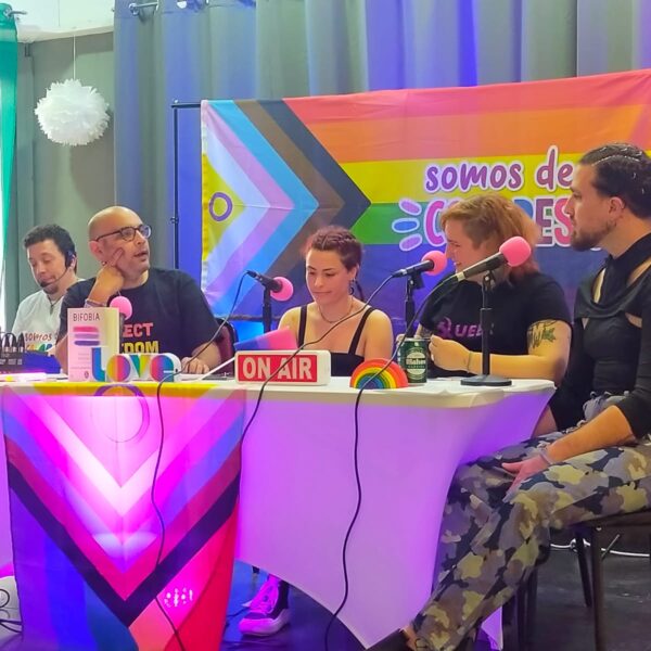 Somos de Colores graba un especial sobre la bisexual con público en La Resistecia de Jaén