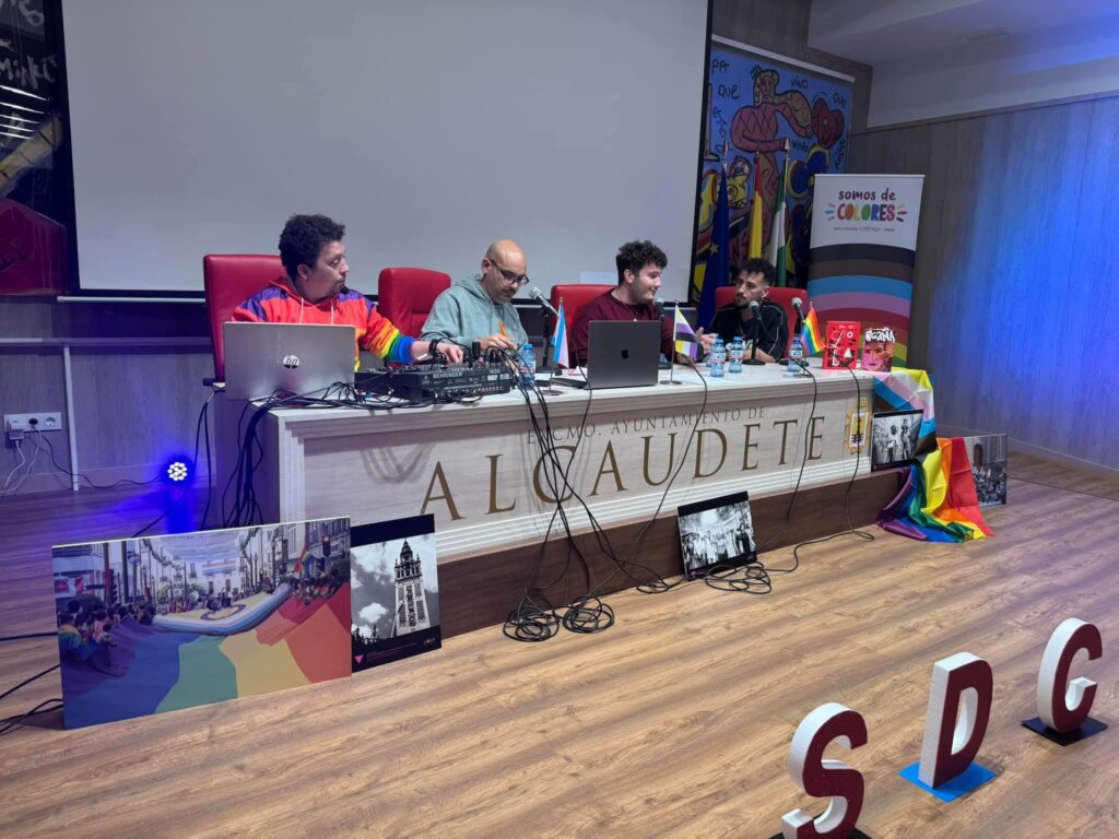 Alcaudete celebra la diversidad con éxito en las jornadas “Municipios de Colores”